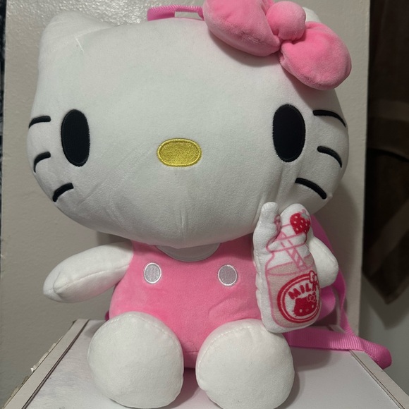 Hello Kitty Plush Backpack - Pink - Picture 1 of 4